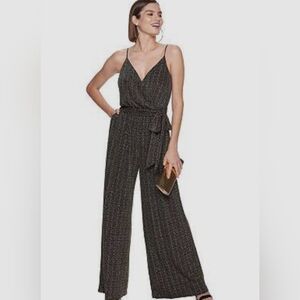 Jennifer Lopez Black Jumpsuit Chic and Timeless